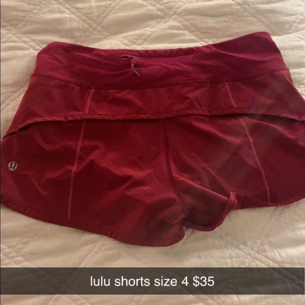 Lululemon Speed Up shorts